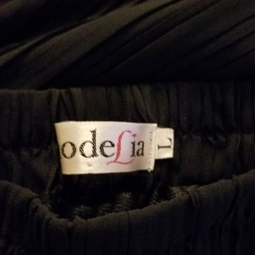 Pants - Picture 4 of 4